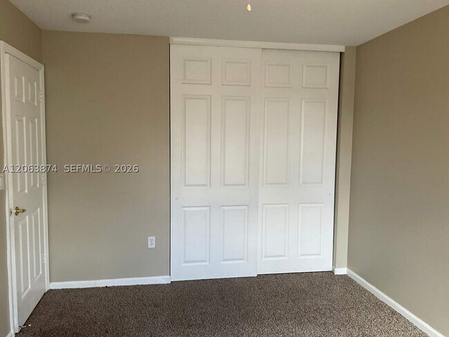 Photo - 9091 Dupont Pl