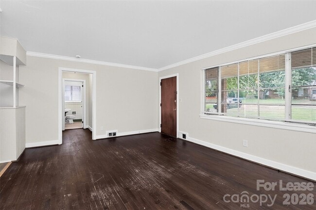 Photo - 2642 Arnold Dr