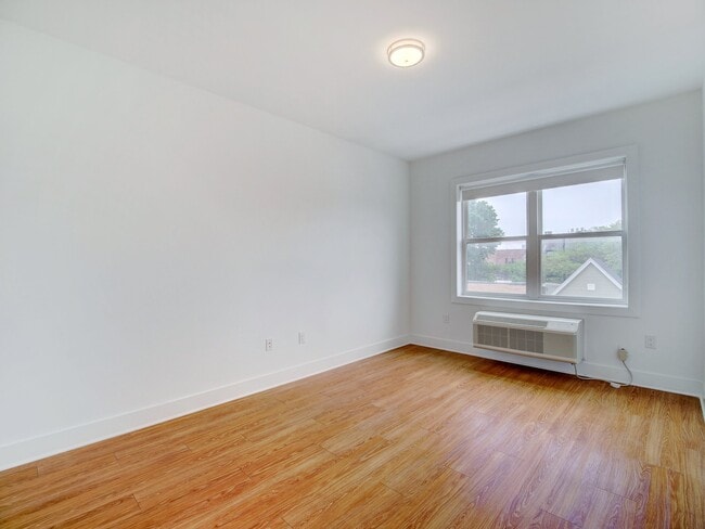 Photo - 429 Bergen Ave Unit 311