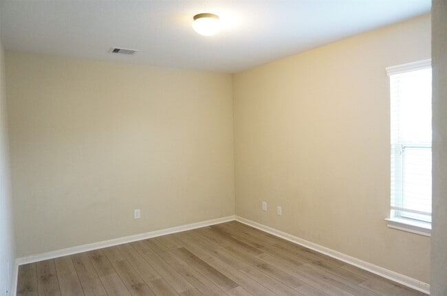 Photo - 6015 Mystic Berry Dr