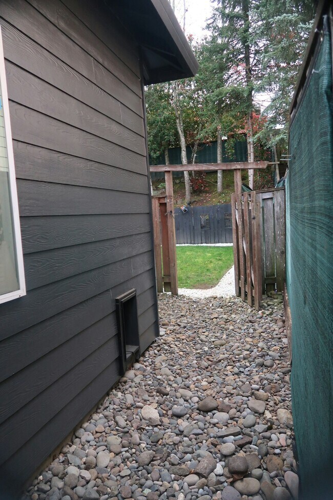 Photo - 16014 SW Tuscany St