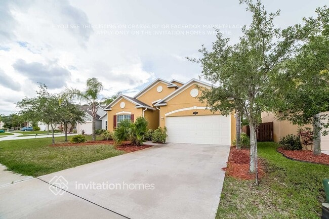 Photo - 3155 Burdock Ave