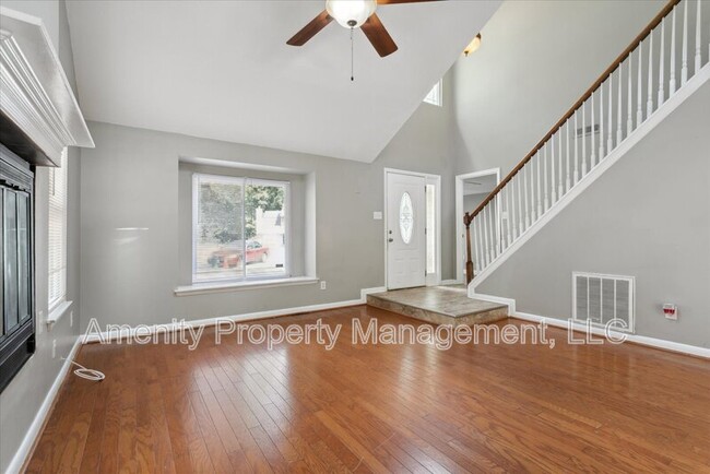 Photo - 717 Ninebark Ct