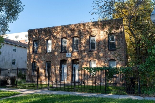 Building Photo - 7724 S Avalon Ave