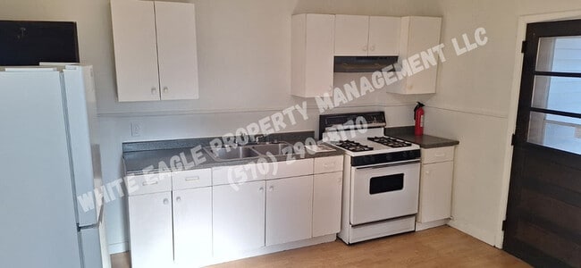 Photo - 1722 Brick Ave Unit Apt 1