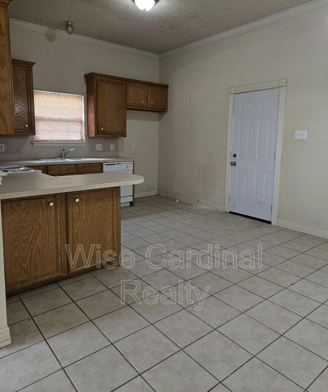 Photo - 5117 Albany Ave