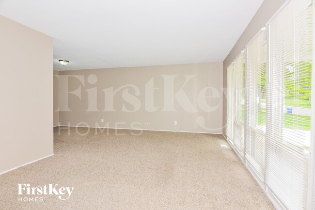 Photo - 3655 St Catherine St