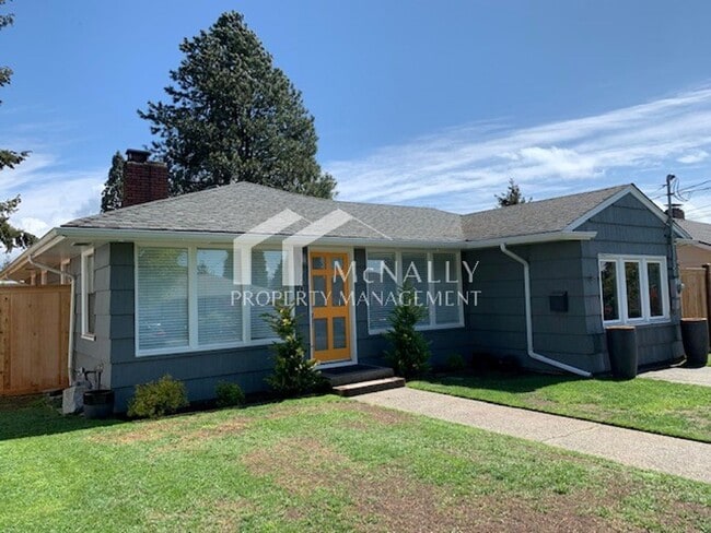 4 Bedroom, 1.75 bath Rambler in North Tacoma - 4 Bedroom, 1.75 bath Rambler in North Tacoma House