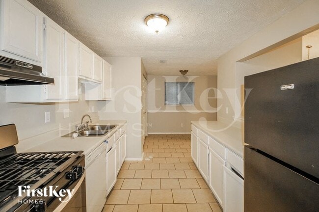 Photo - 5361 Martins Crossing Rd