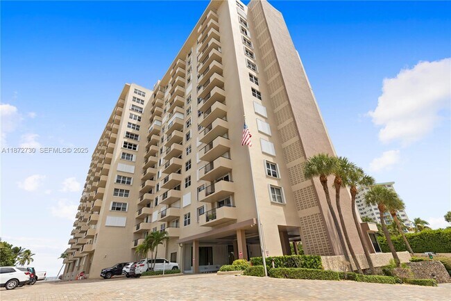 Building Photo - 2000 S Ocean Blvd Unit 15N