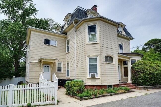 Photo - 18 Summit Ave Unit 5