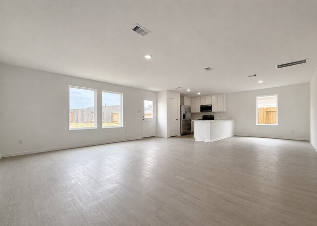 Photo - 13530 Sonali Springs Dr
