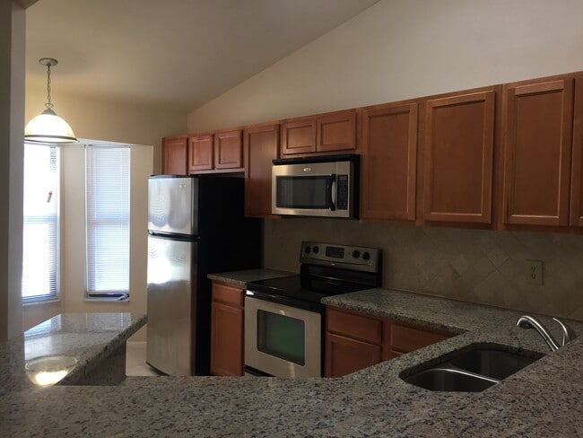 Building Photo - 7427SBD(100) Unit 7427 SBD