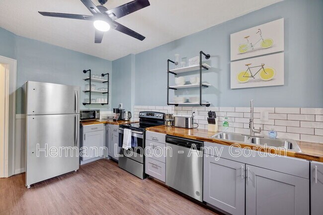 Photo - 6024 Dewey Ave