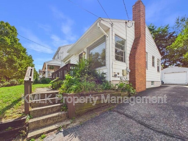 1274 Collinwood Ave