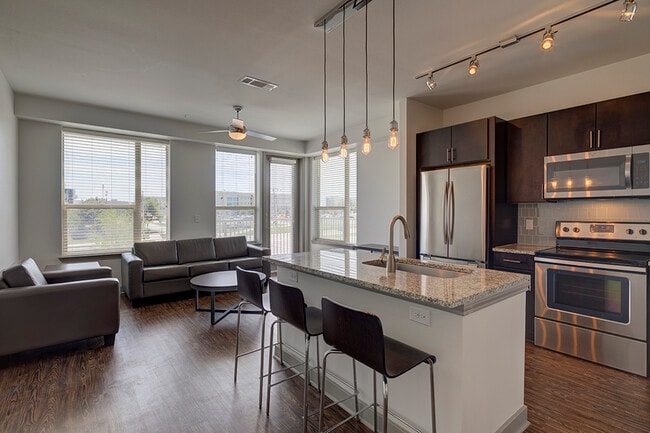 Kepler - Cocina / Sala de estar - Northside Apartments
