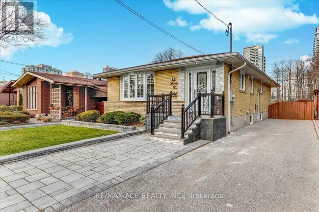 Photo - 22 Aspendale Dr