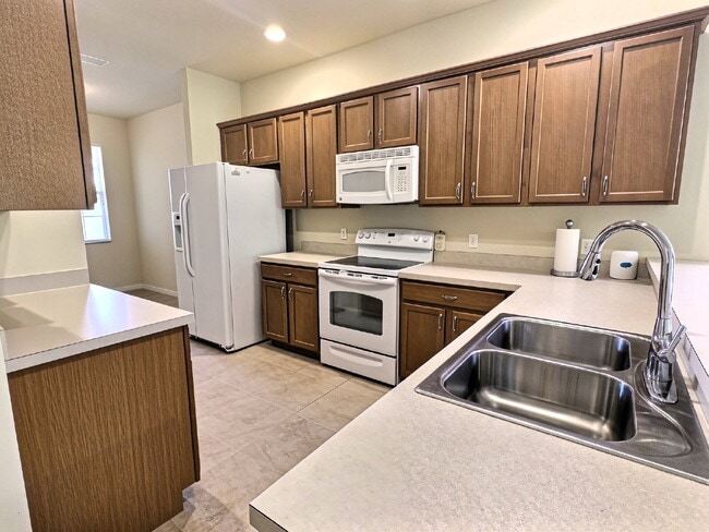 New Rental Available in Stoneybrook at Venice!