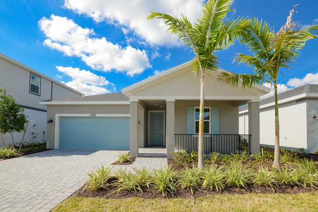 Building Photo - 6312 Cloverdale Ave