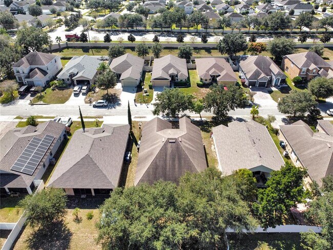 Photo - 290 Tower View Dr W