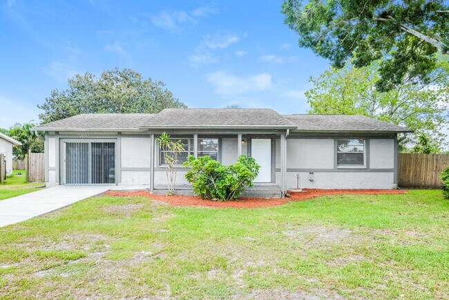 Photo - 2935 Pembroke Rd House
