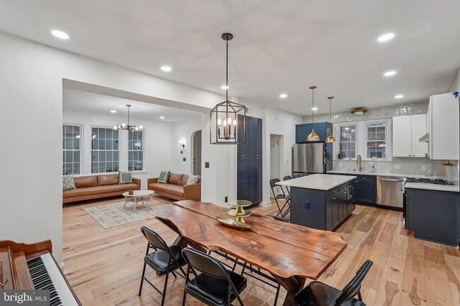 Building Photo - 3422 Pennsylvania Ave. SE