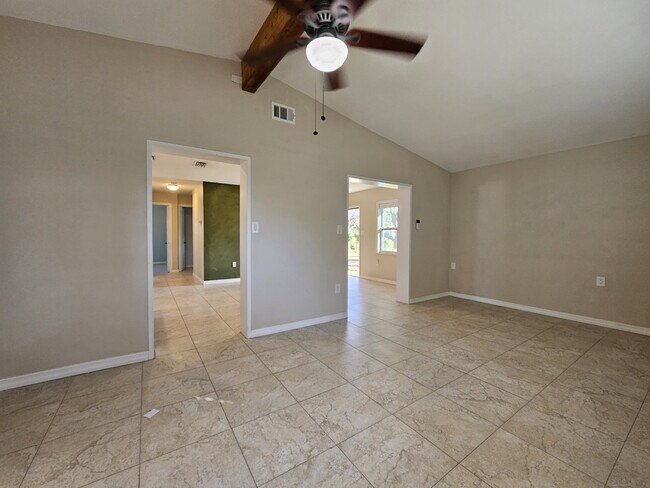 Photo - 1520 Cunningham Ave