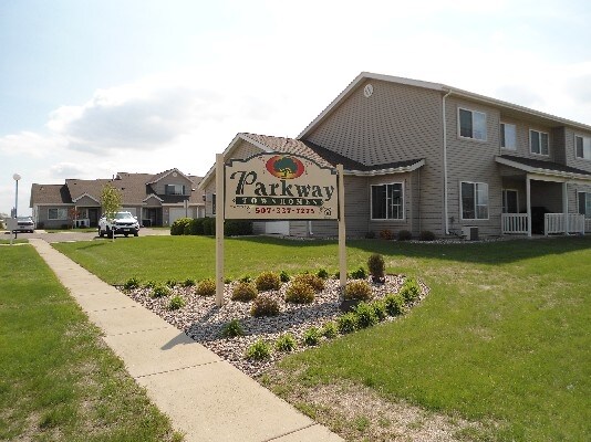 Parkway Townhomes Marshall - Parkway Townhomes Marshall