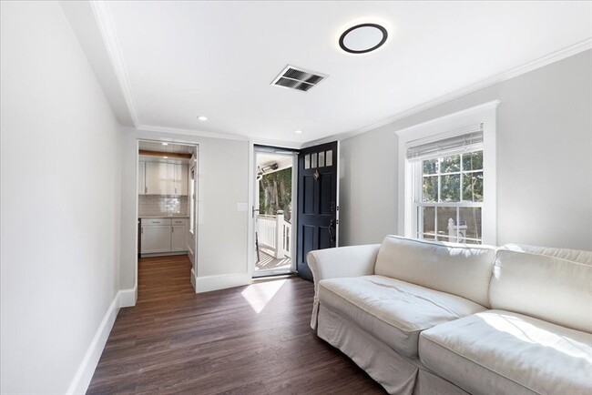 Photo - 39 Burley St