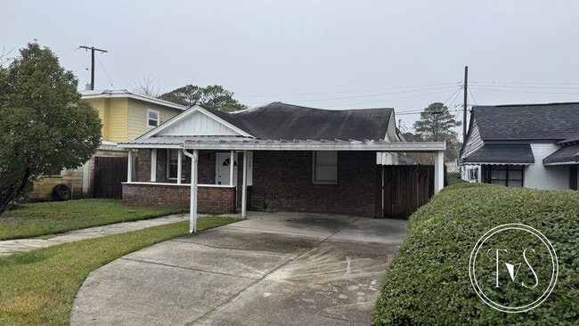 Photo - RATE DROP ALERT (was $1880/month)!