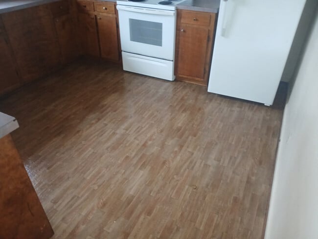 Photo - 576 Halbert Heights Rd Unit C7