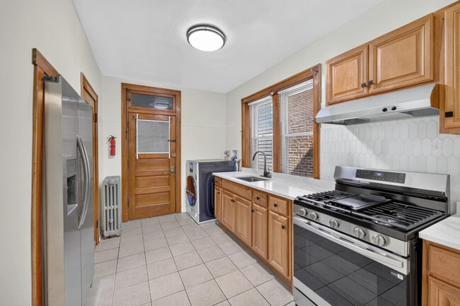 Photo - 7324 S Maplewood Ave