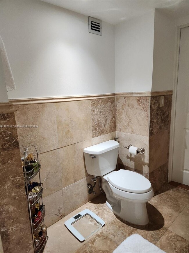 Photo - 1901 Brickell Ave
