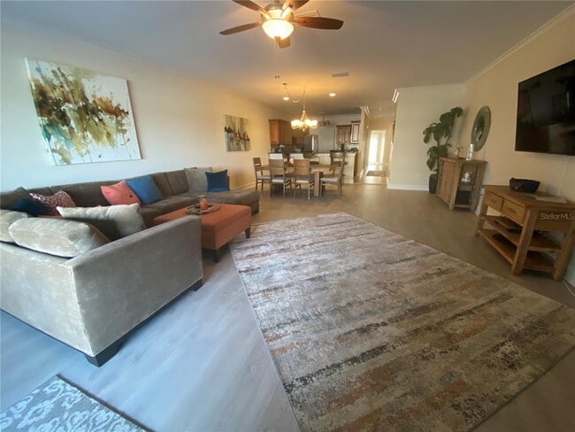 Photo - 300 Capri Blvd