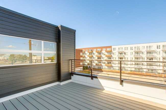 4100 E Warren Ave Unit SI ID1546161P