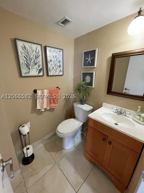 Photo - 5001 Collins Ave Unit 9E