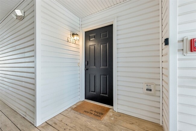 Photo - 6303 Spring River Dr