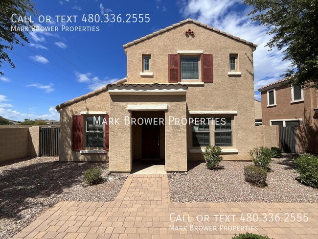 Photo - 2751 E Bart St