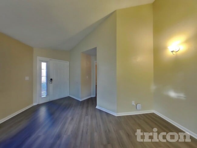 Photo - 5972 Royal Vista Way