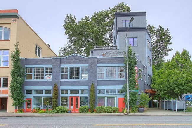 Building Photo - 1735 Westlake Ave N Unit 500