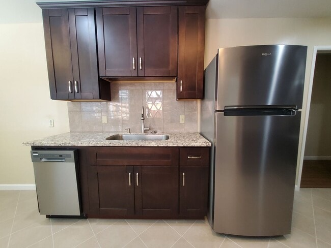 Photo - Lovely 3 bedroom 2 bath duplex with private garage and backyard