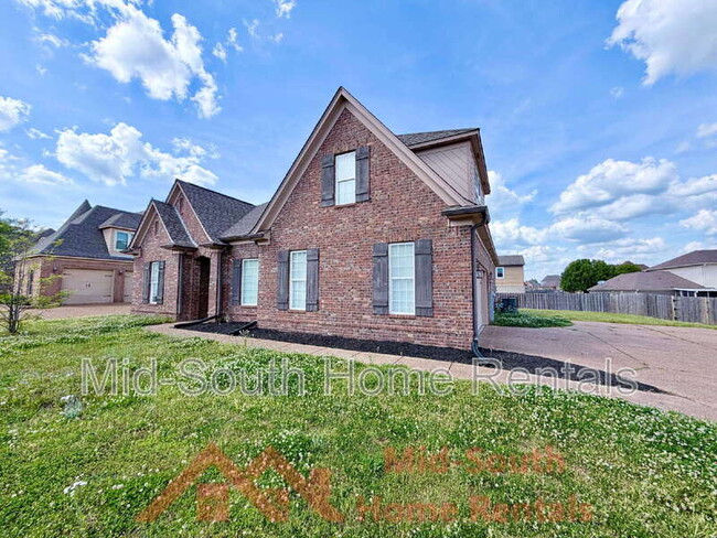 Photo - 7472 Kylan Dr