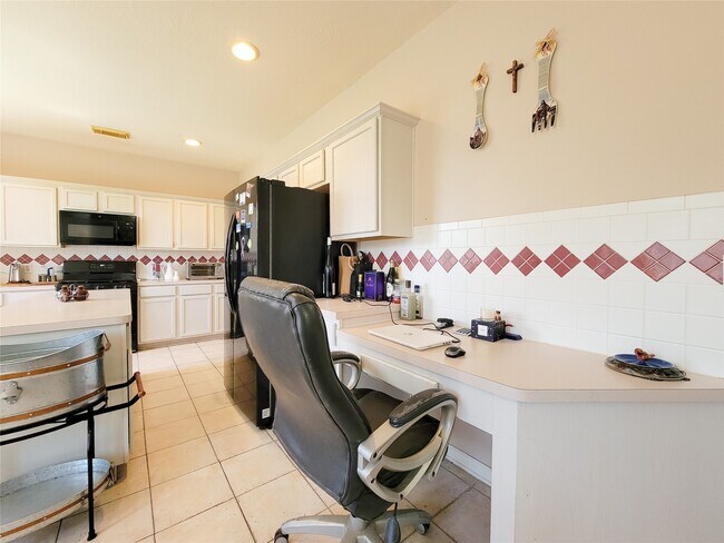Building Photo - 8002 Weeping Willow Pl Rental