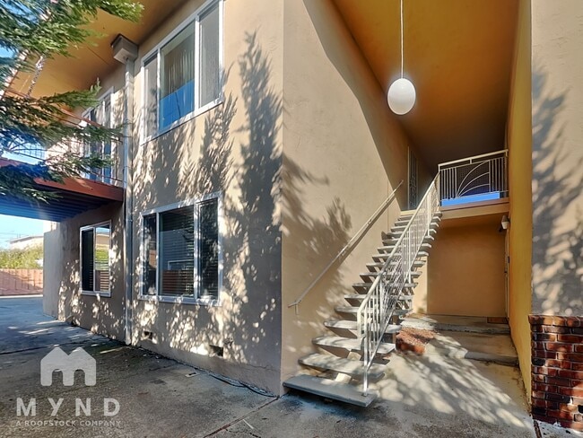 Photo - 3757 39th Ave Condominio Unidad 4