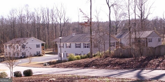 Photo - 7400 Courtyard Dr