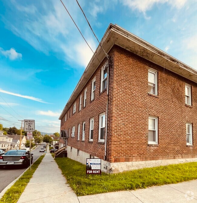 Building Photo - 77 Colfax Ave Unit 1 Rental