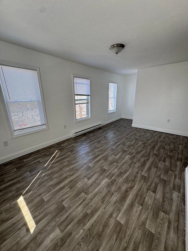 Photo - 107 Eastern Ave Unidad 2