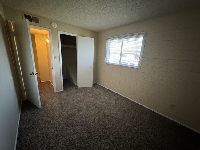 Holiday Gardens 2 Bedroom Townhome