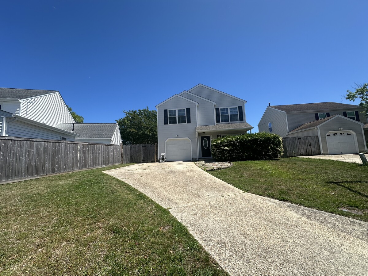 Photo - 501 Hillshire Way