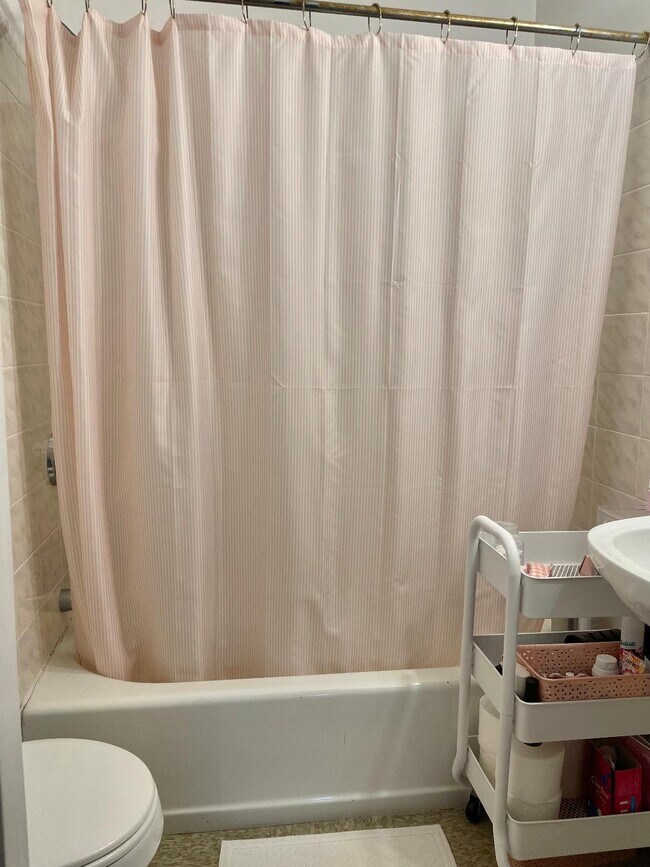 Photo - 1077 Beacon St Unit 4